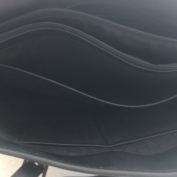 Michael Kors bag - Picture 3 of 6